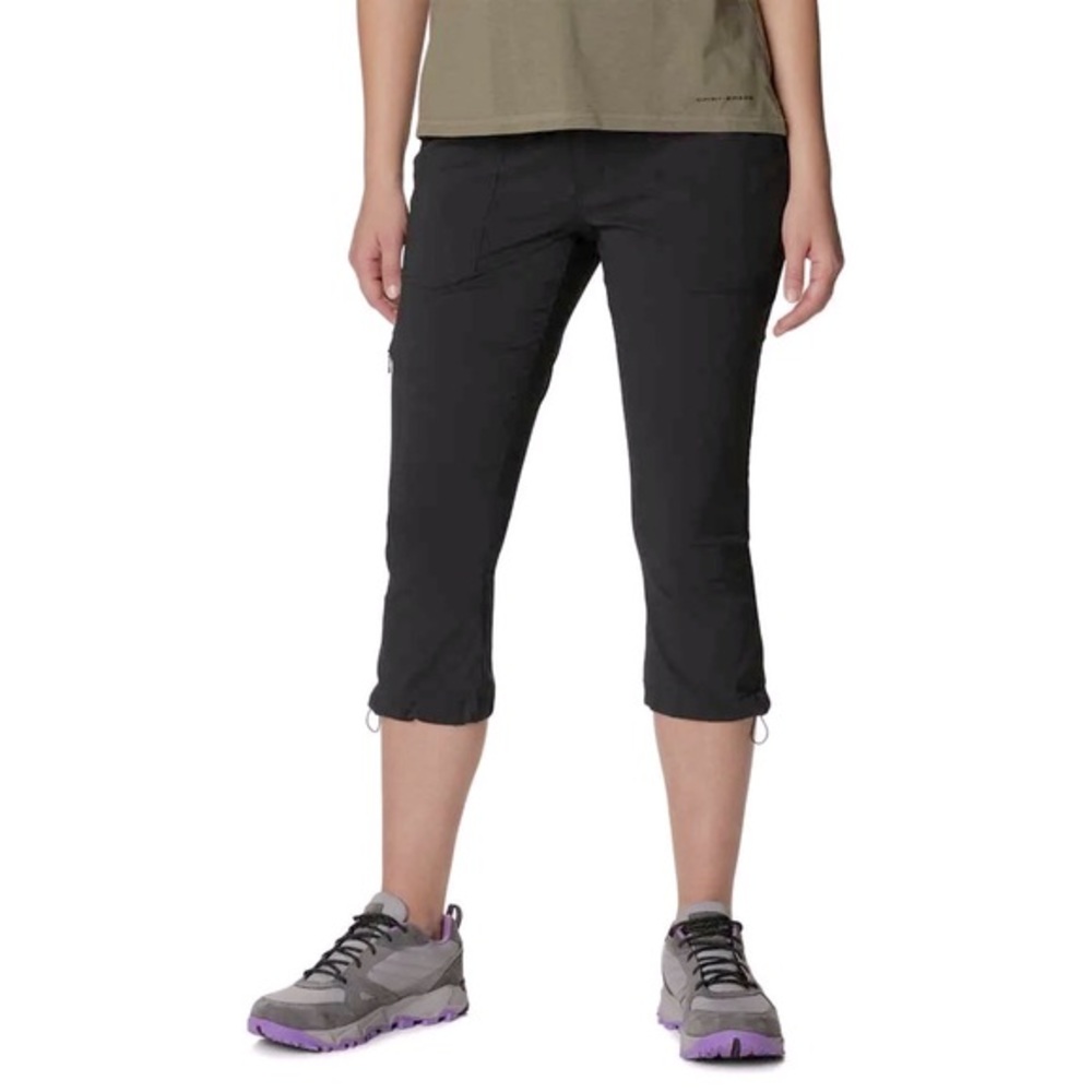 NWT Columbia Climber Canyon II Capri size 2 in Dark Grey